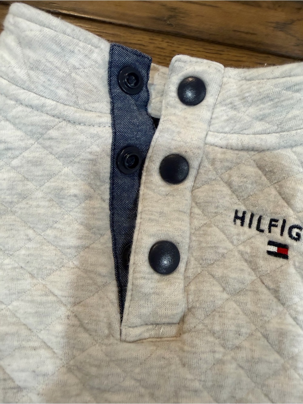 Tommy Hilfiger Heather Gray Quilted Kids Pullover 24M - Picture 4 of 10